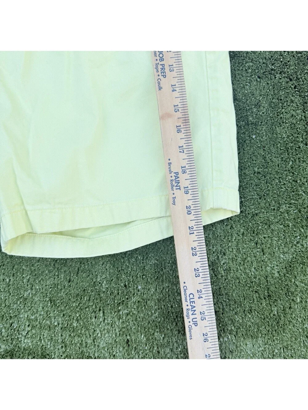 Nautica The Deck Short Mens 42 Yellow Chino Shorts Classic Fit Cotton 8” Inseam